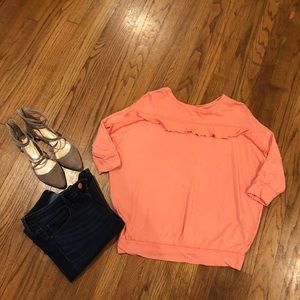 ♥️Ruffle 3/4 sleeve shirt♥️